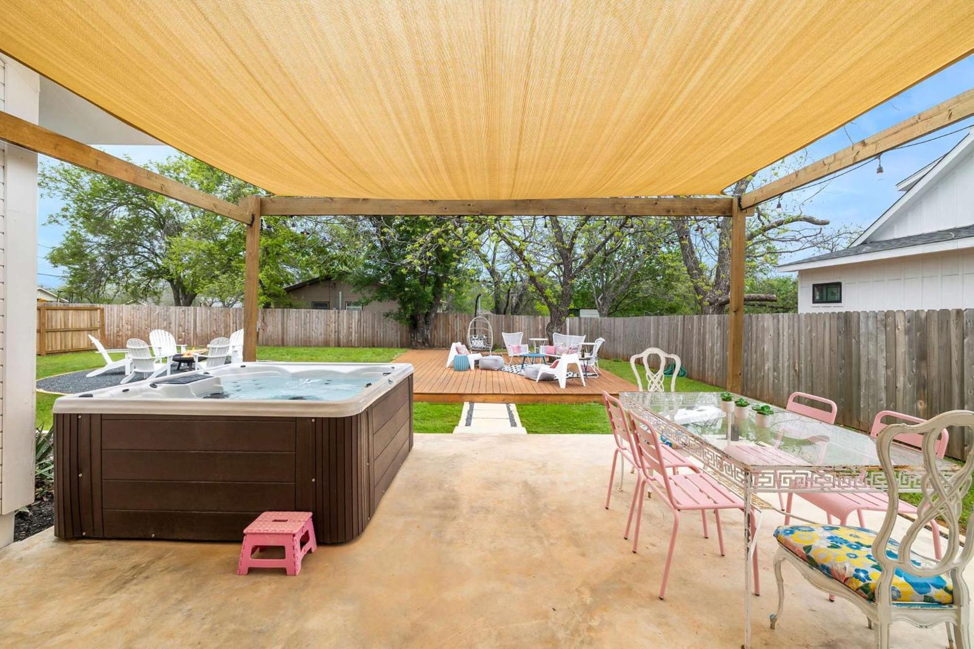 Pink Duchess - Mins To Main Hot Tub & Fire Pit Villa Fredericksburg Exterior photo