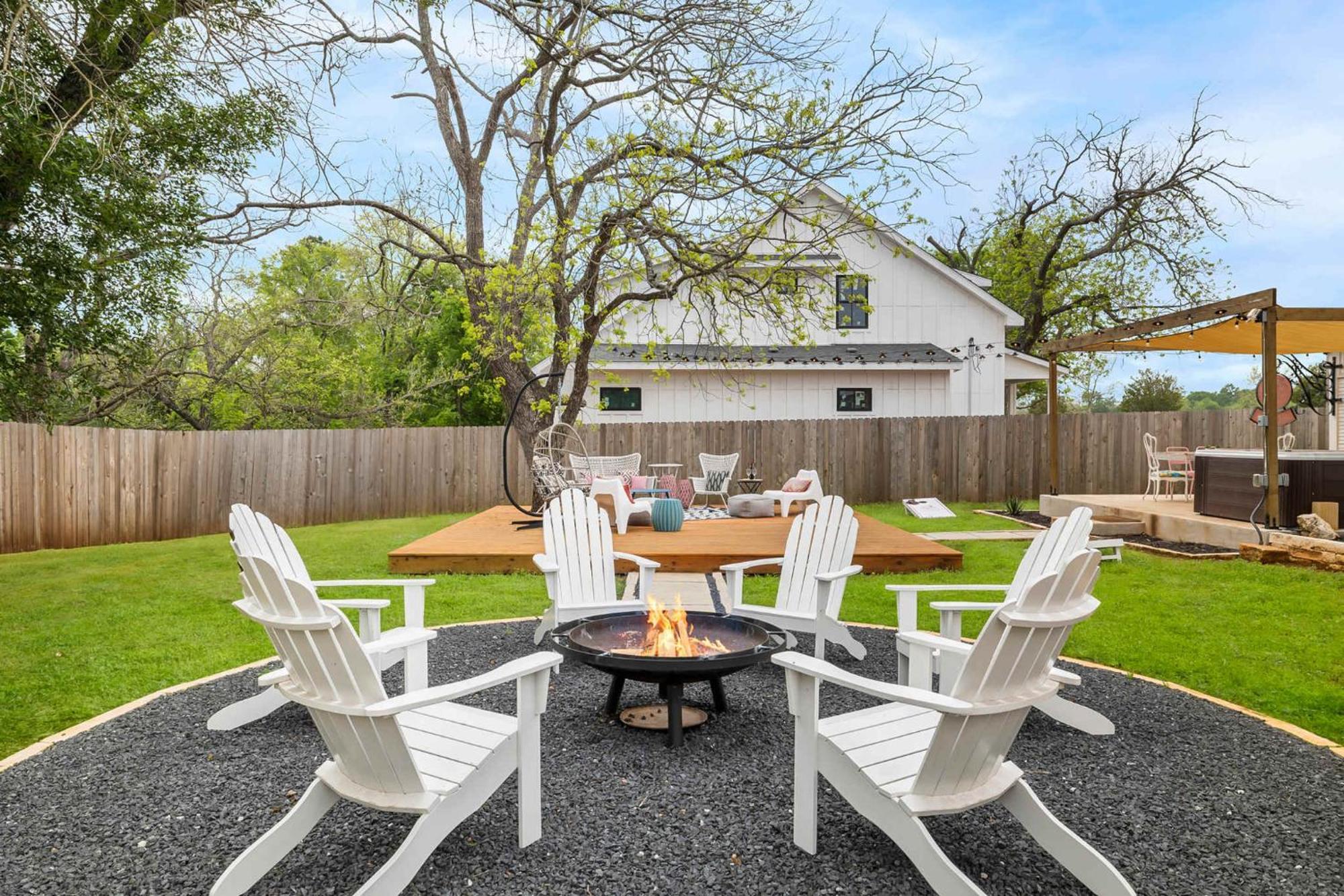 Pink Duchess - Mins To Main Hot Tub & Fire Pit Villa Fredericksburg Exterior photo